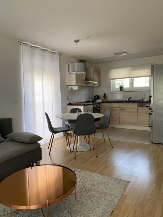 Gemuetliches City Apartment Friedrichshafen Ngoại thất bức ảnh
