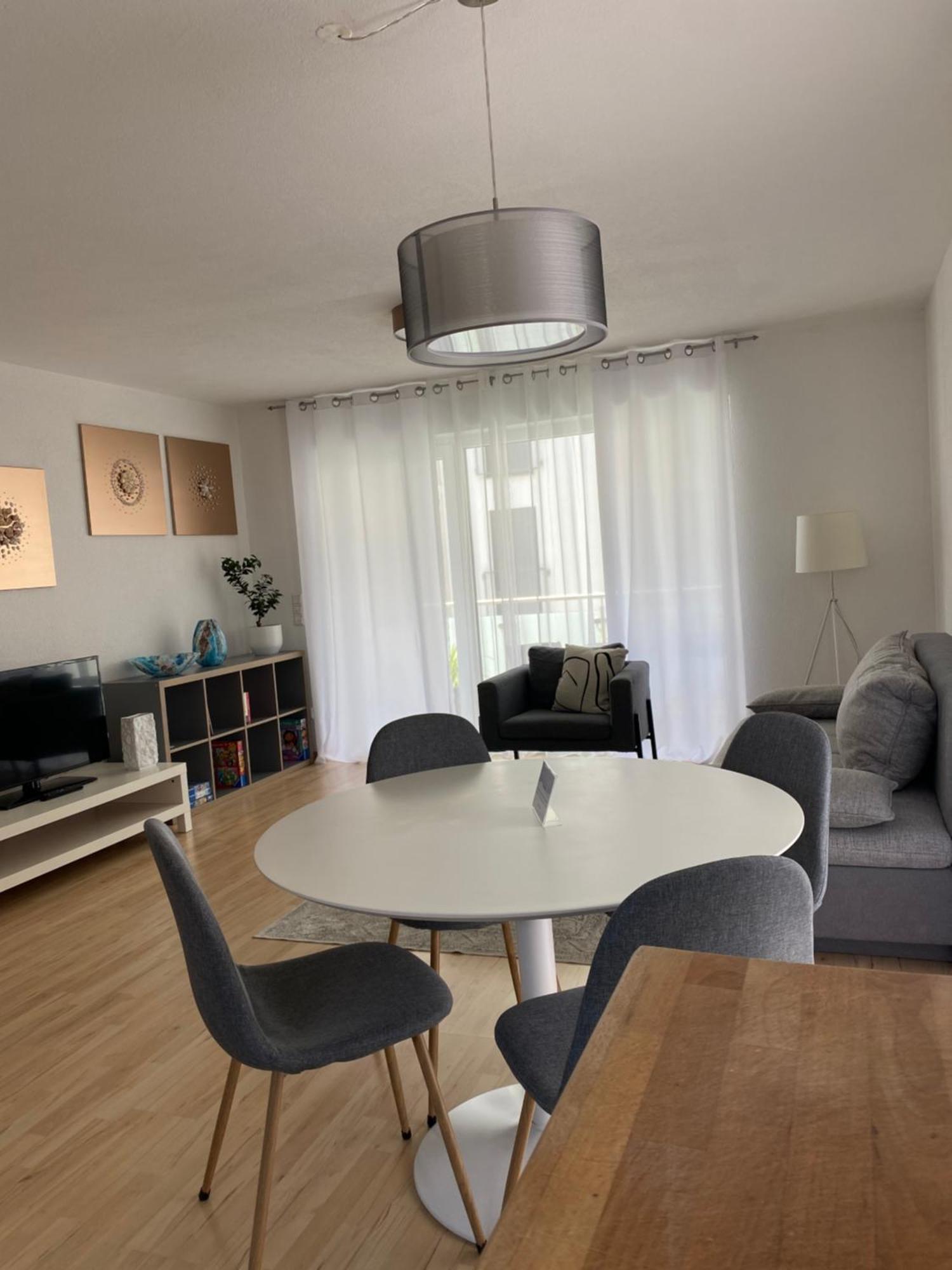 Gemuetliches City Apartment Friedrichshafen Ngoại thất bức ảnh